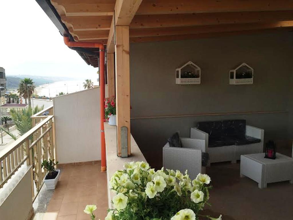 Casa Vacanze Nicole Balestrate Extérieur photo